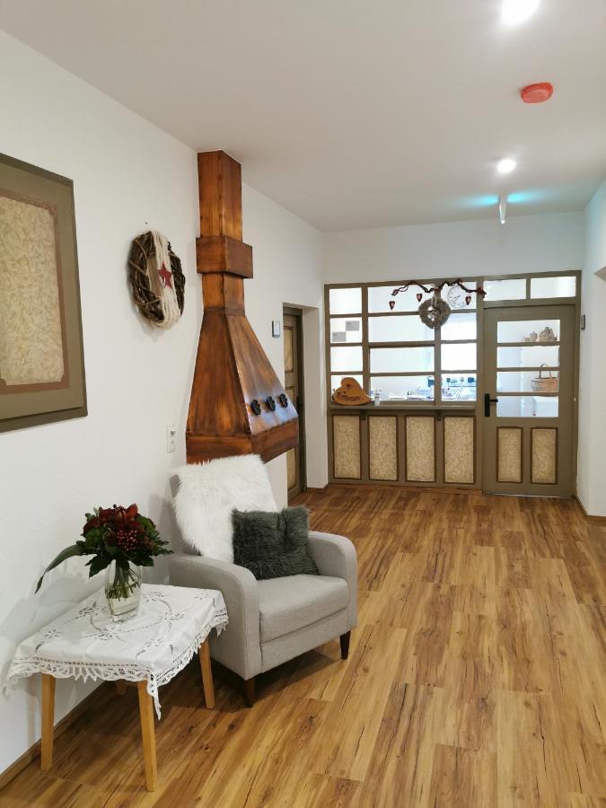 Apartments Haus Schoen - Preise Inclusive Pitztal Sommer Card イェルツェンス エクステリア 写真