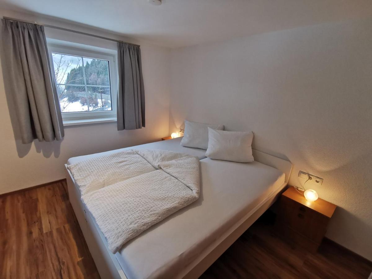 Apartments Haus Schoen - Preise Inclusive Pitztal Sommer Card イェルツェンス エクステリア 写真